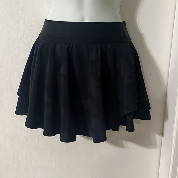 Lululemon Court Rival HR Skirt Regular Heritage Camo Coal - Picture 3 of 11